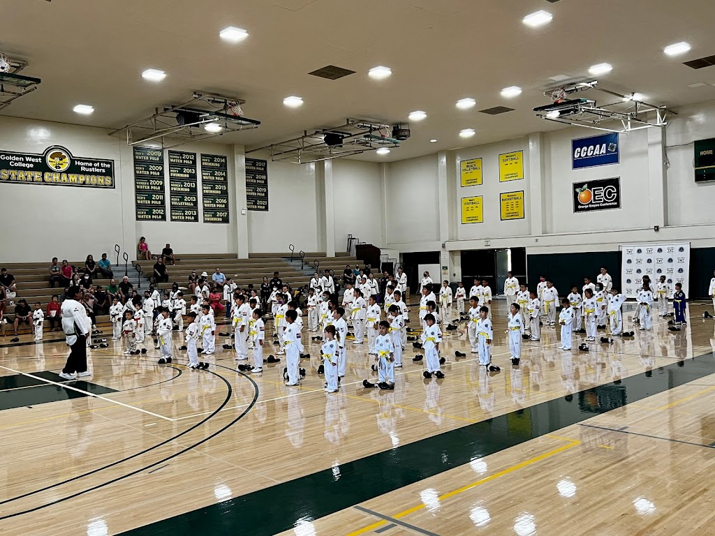  Tom Vo’s Taekwondo