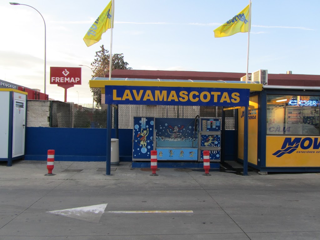 Moviloil — Exterior
