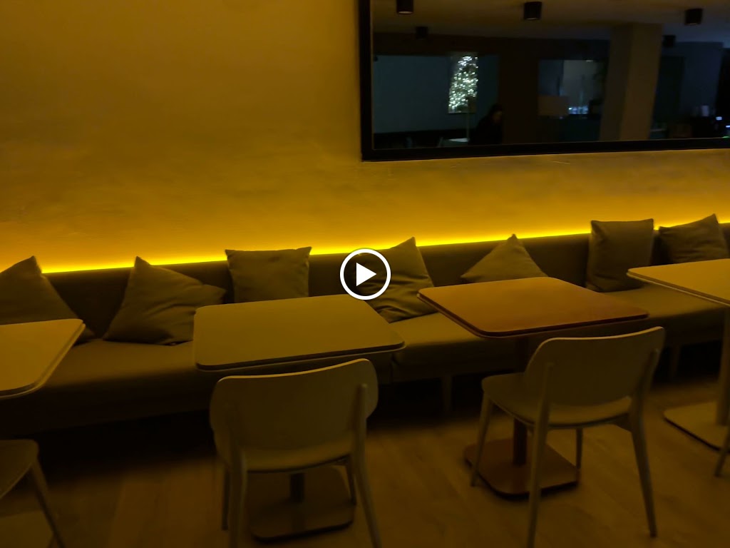 Restaurant Metropolitan Badalona — Videos