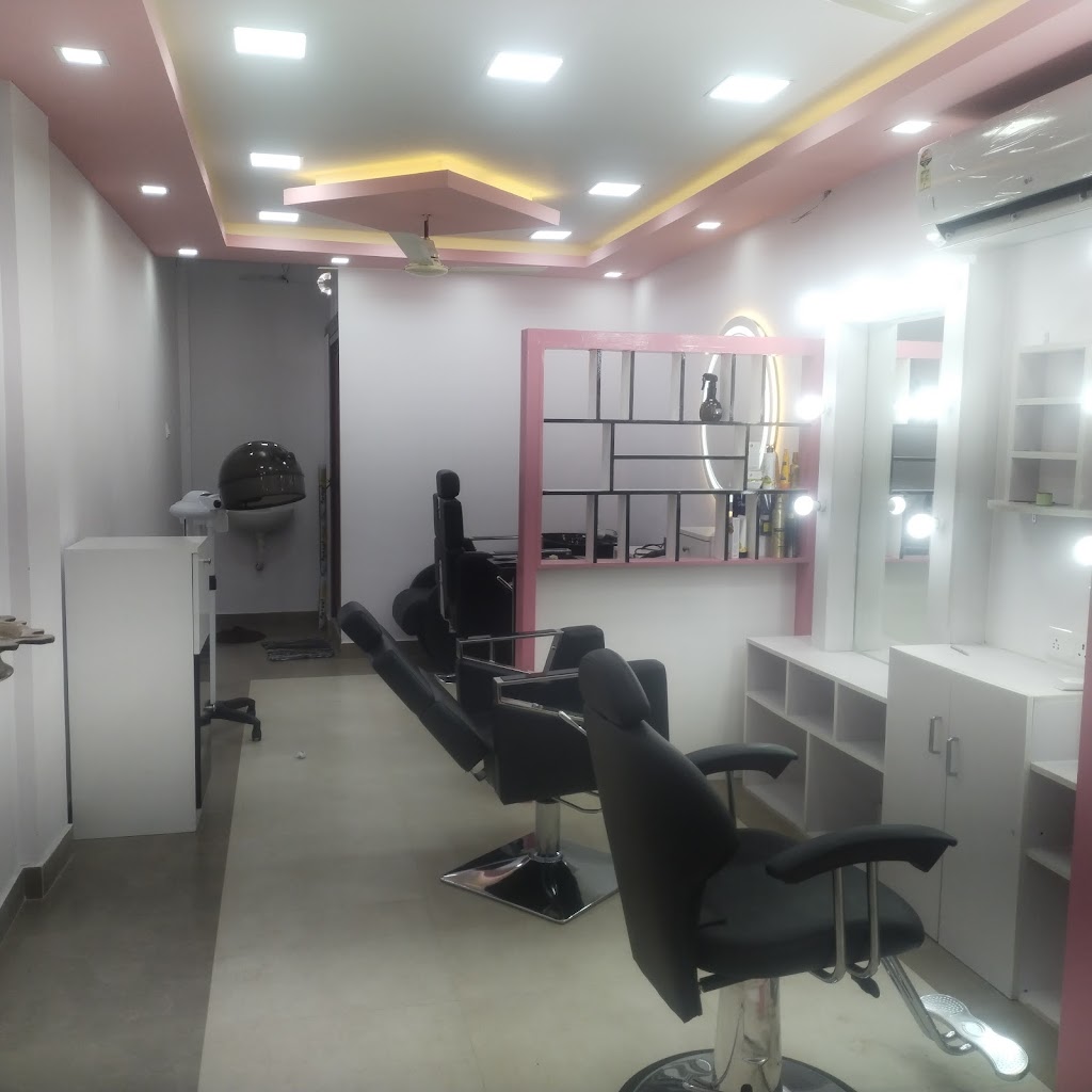 Unique Makeup Studio Ladies Kids Beauty Parlour