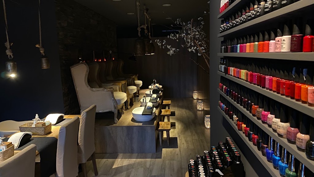 FLOR DE MANILA | NAILS & BEAUTY