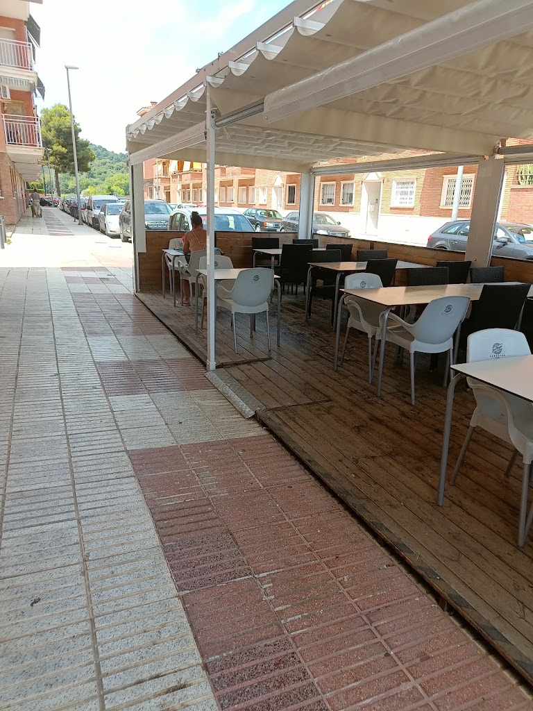Rostisseria La Cantonada — Ambiente