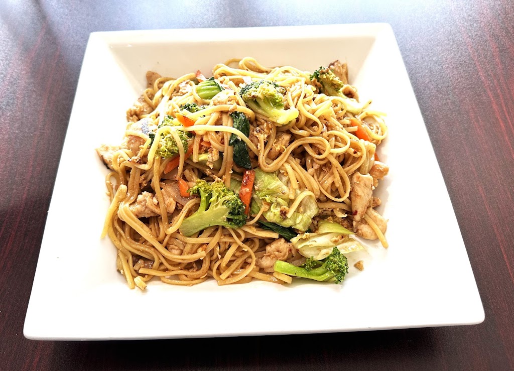 Tin's House, Thai Cuisine