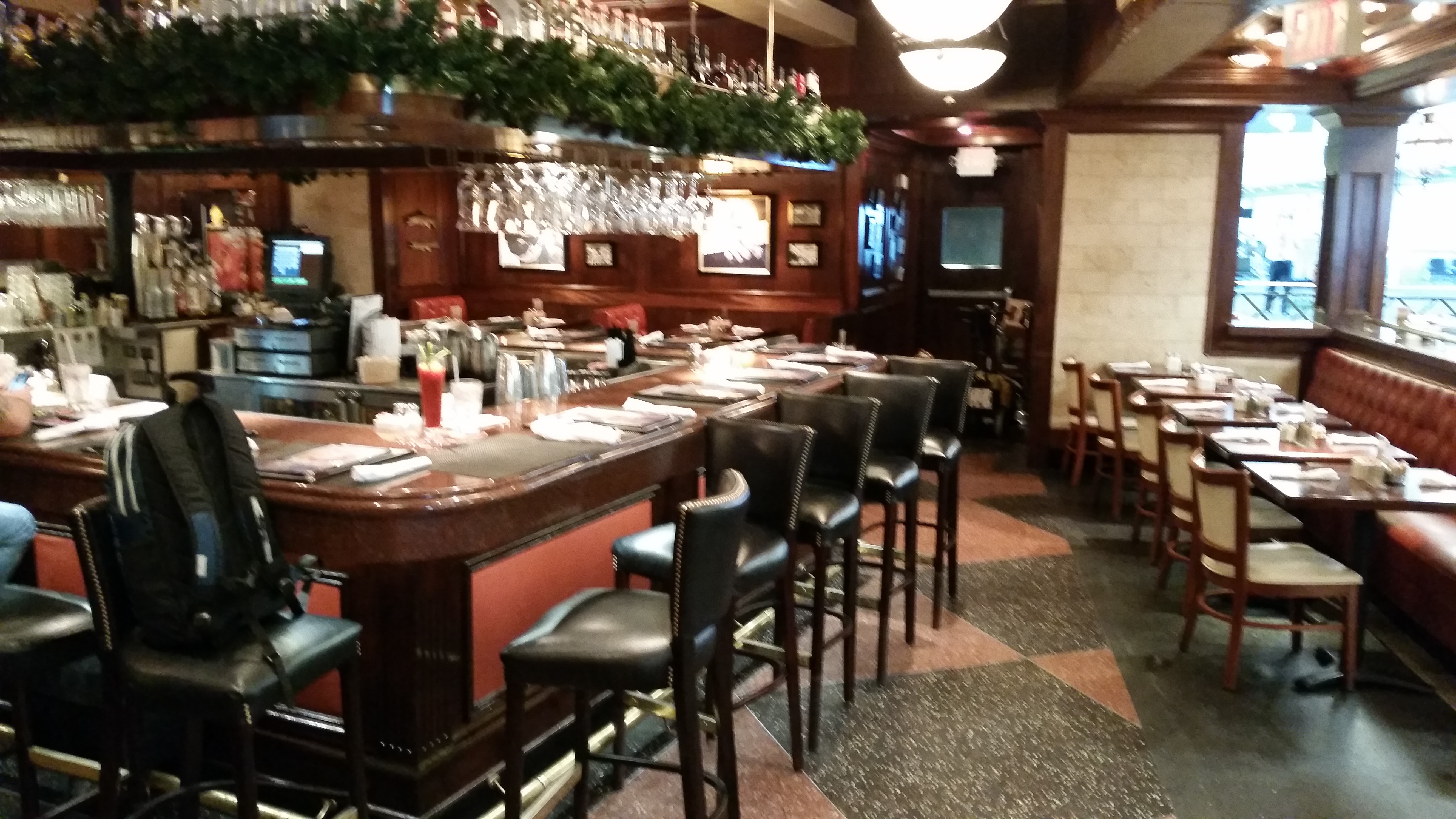 Pappadeaux Seafood Kitchen Houston Restaurant Review Zagat