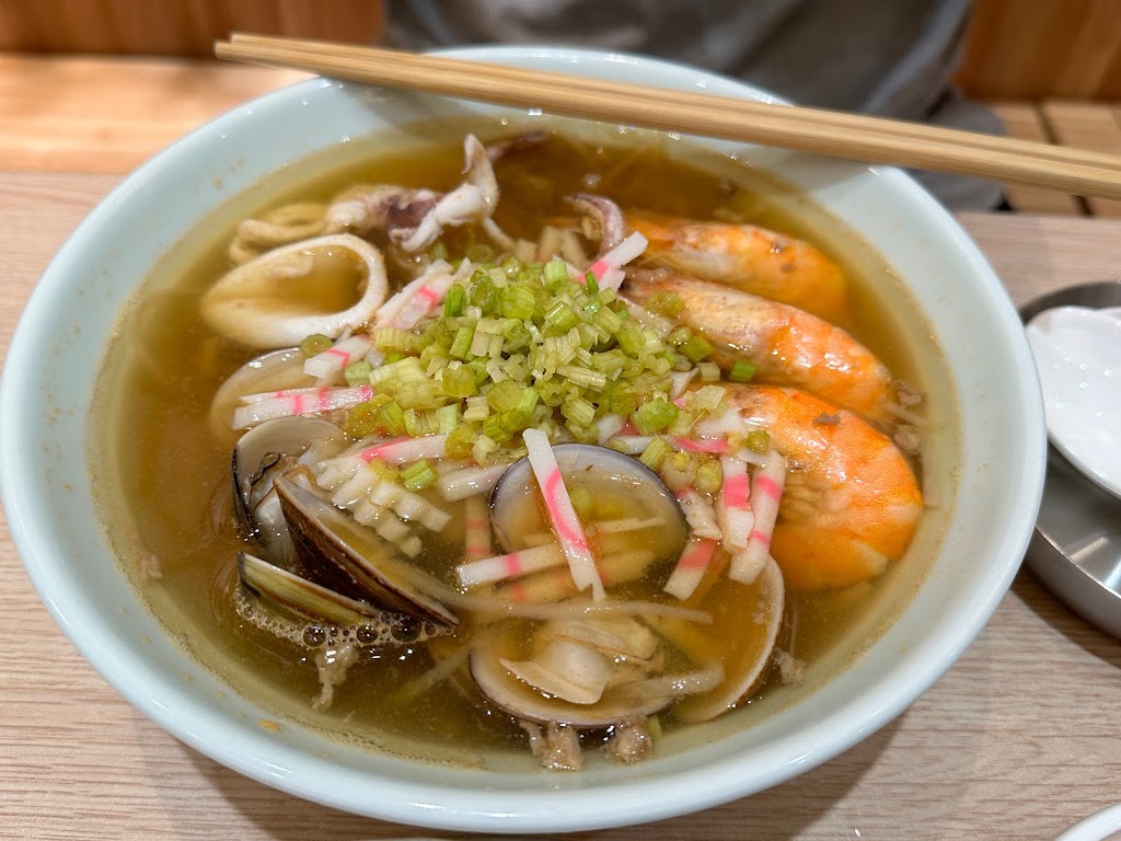 李黃太太 · 海鮮飯湯 的照片