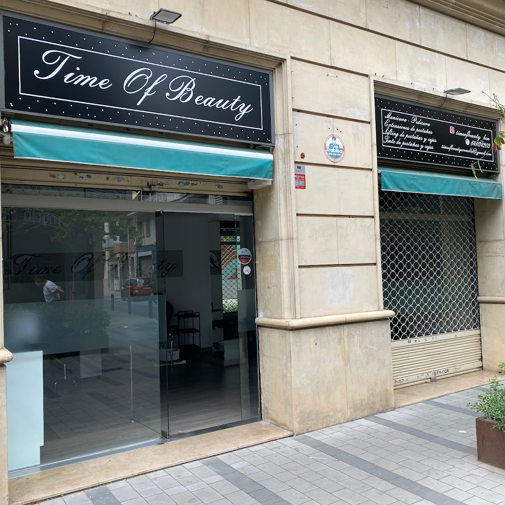 Time of beauty — Exterior