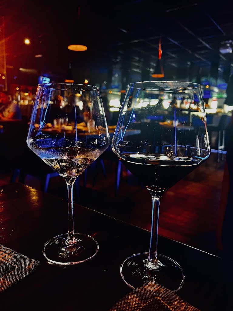 La Fusion Restaurante — Vino