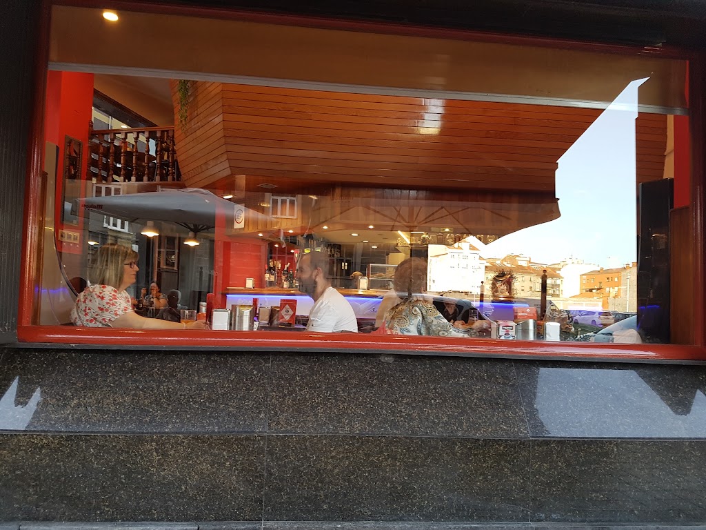 Cafe Monterrey — Ambiente
