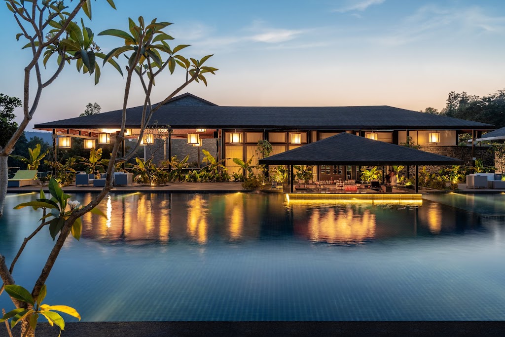 Oleander Farms Luxury Resort In Karjat
