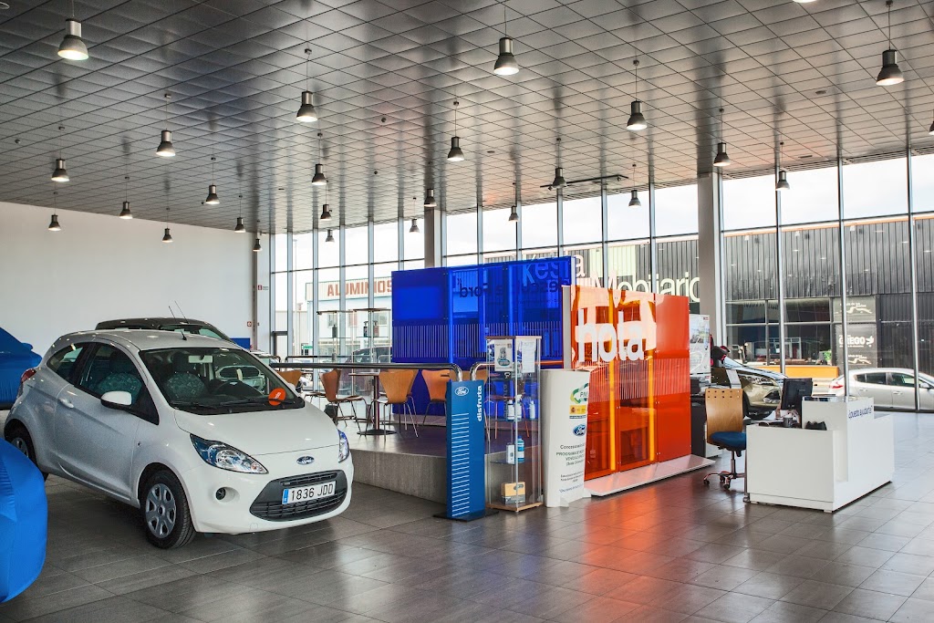 Concesionario Oficial Ford | Gonzacar — Interior