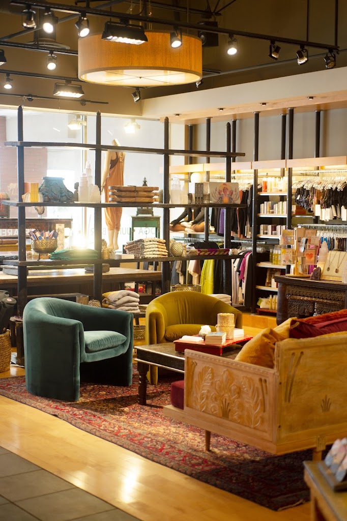  element yoga & juice bar