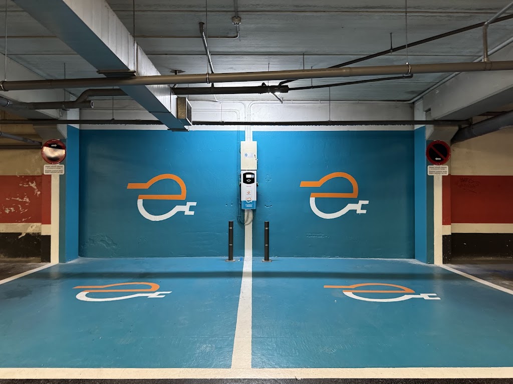 Punto de recarga electrica Repsol