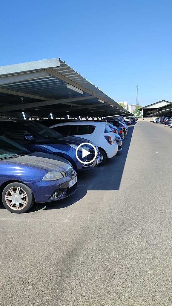 Parking Saba Estacion Tren Merida — Videos