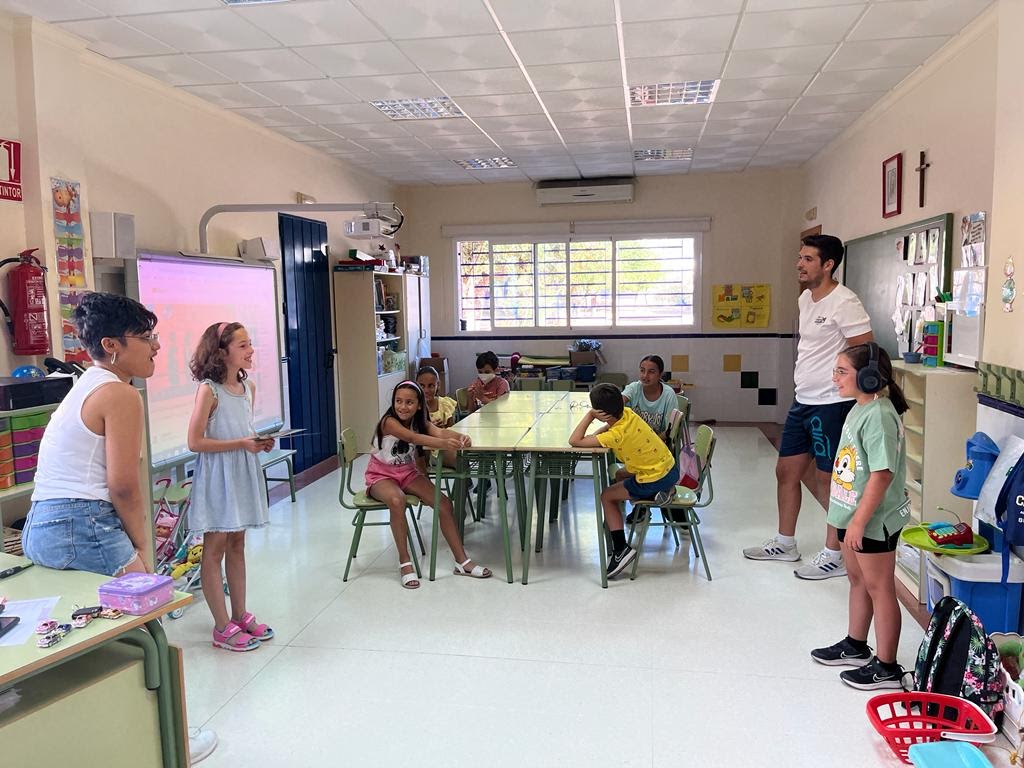 TALKING English Academy