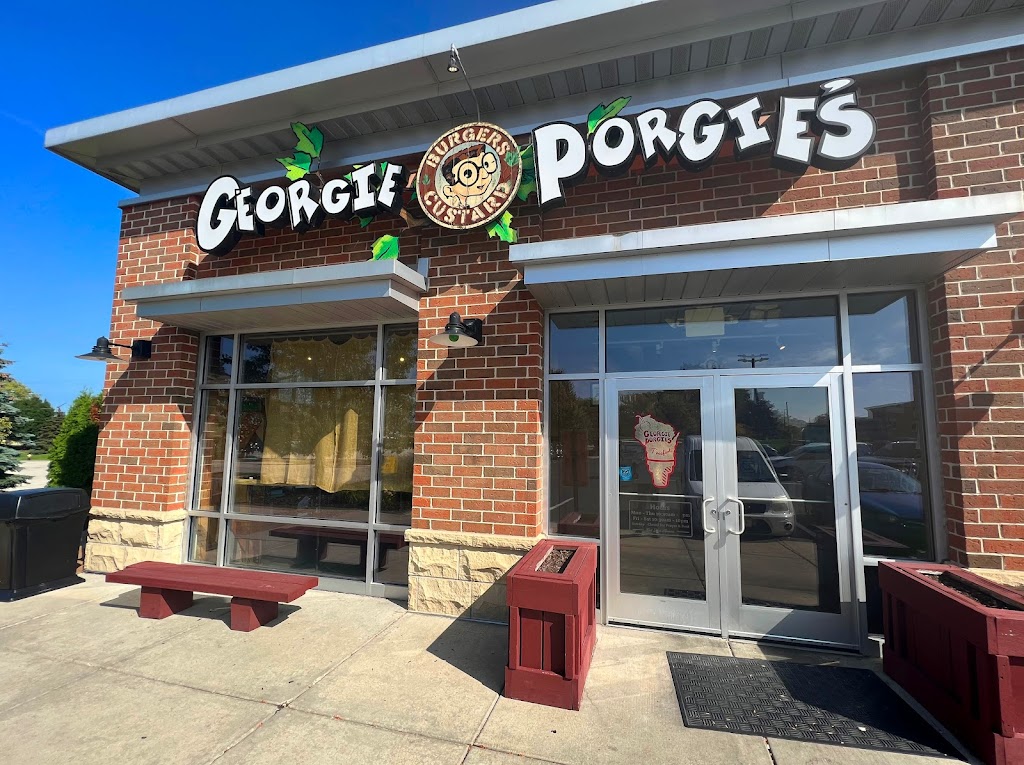  Georgie Porgie's Treefort Restaurant - Mount Pleasant / Racine