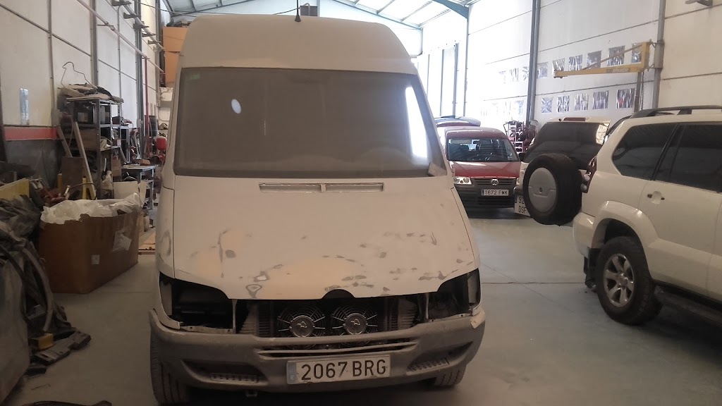 Taller de Chapa Y Pintura CELGRE S.L.