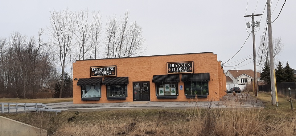 Dianne's Floral