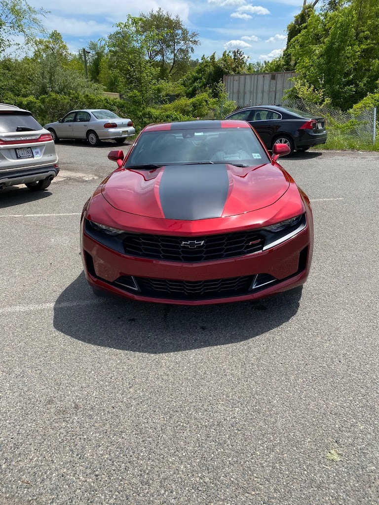 Auto body shop in North Brunswick Township