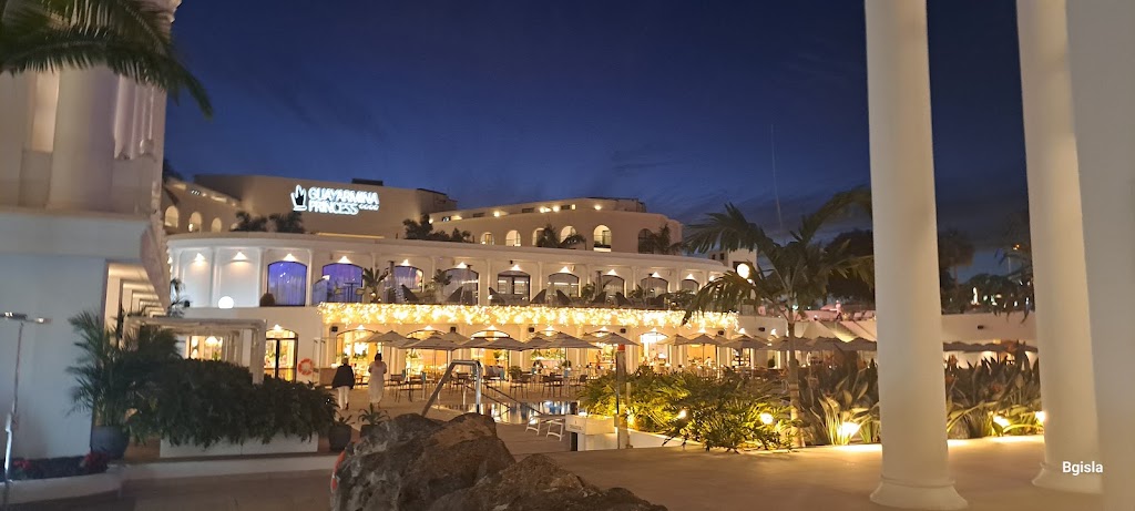 Adeje Tenerife — Exterior