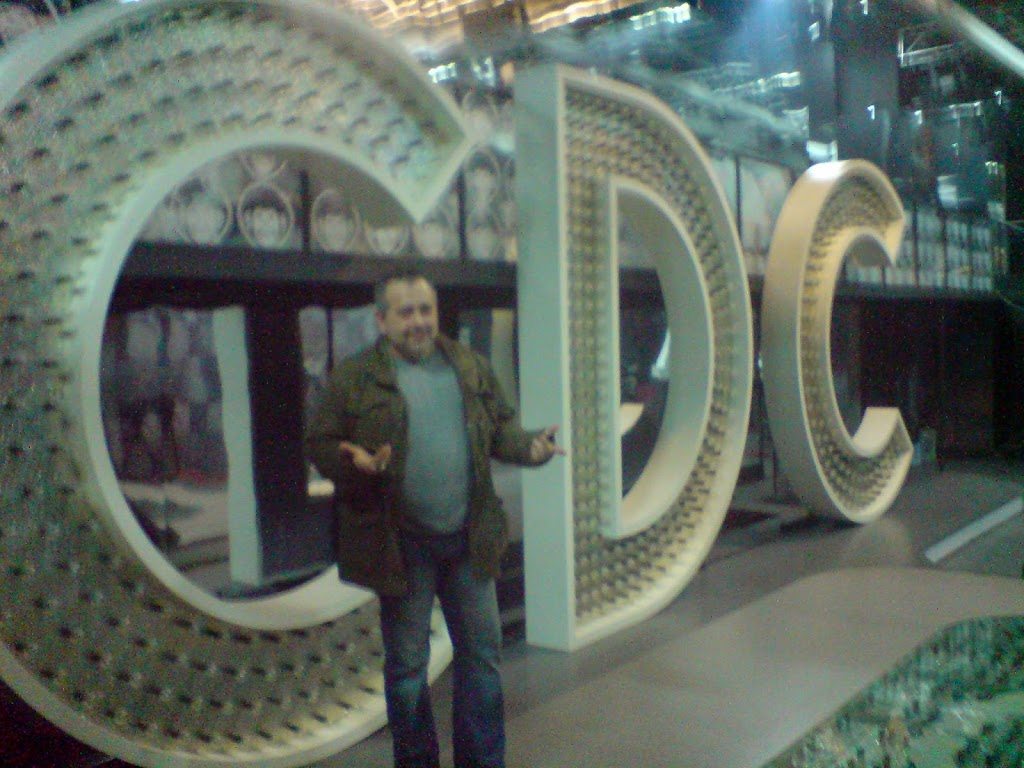 Julian, Humor sin mas...