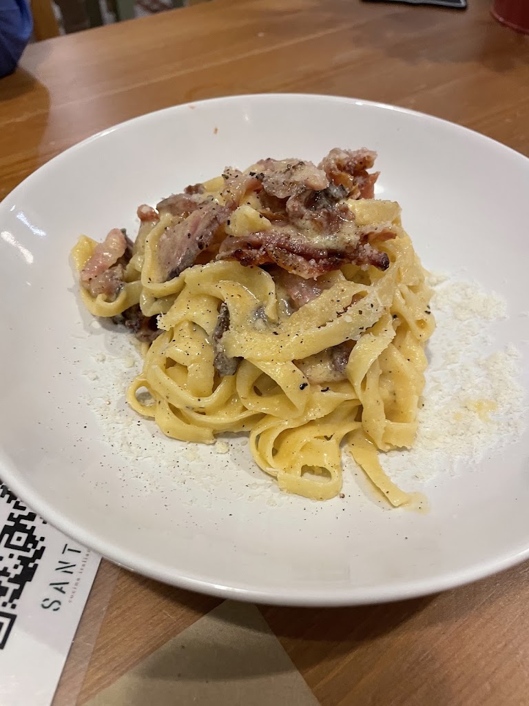 Restaurante Santoro Cocina Italiana Y Obrador — Tallarines