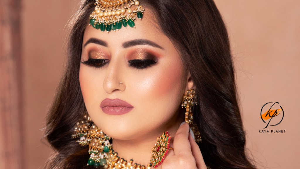 Kaya Planet Beauty Salon Make Up Artist In Kanpur Bridal Make Up Artist In Kanpur Make Up Academy In Kanpur