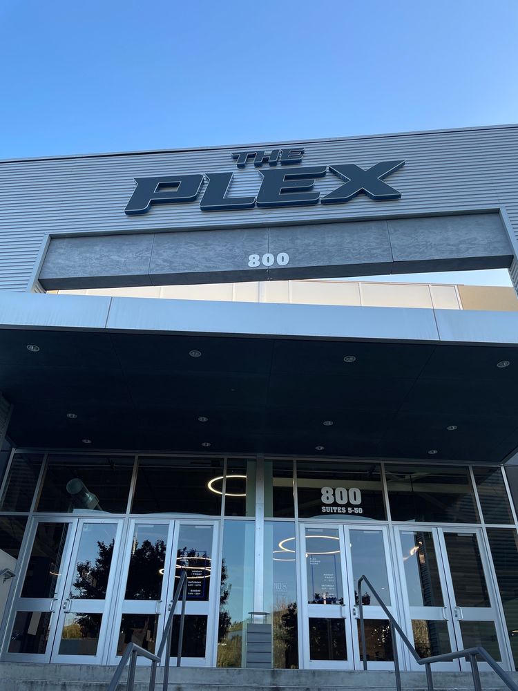  The Plex