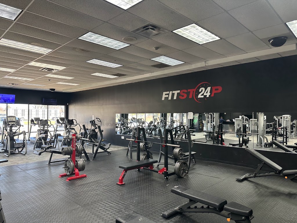  Fitstop24 – White Pigeon