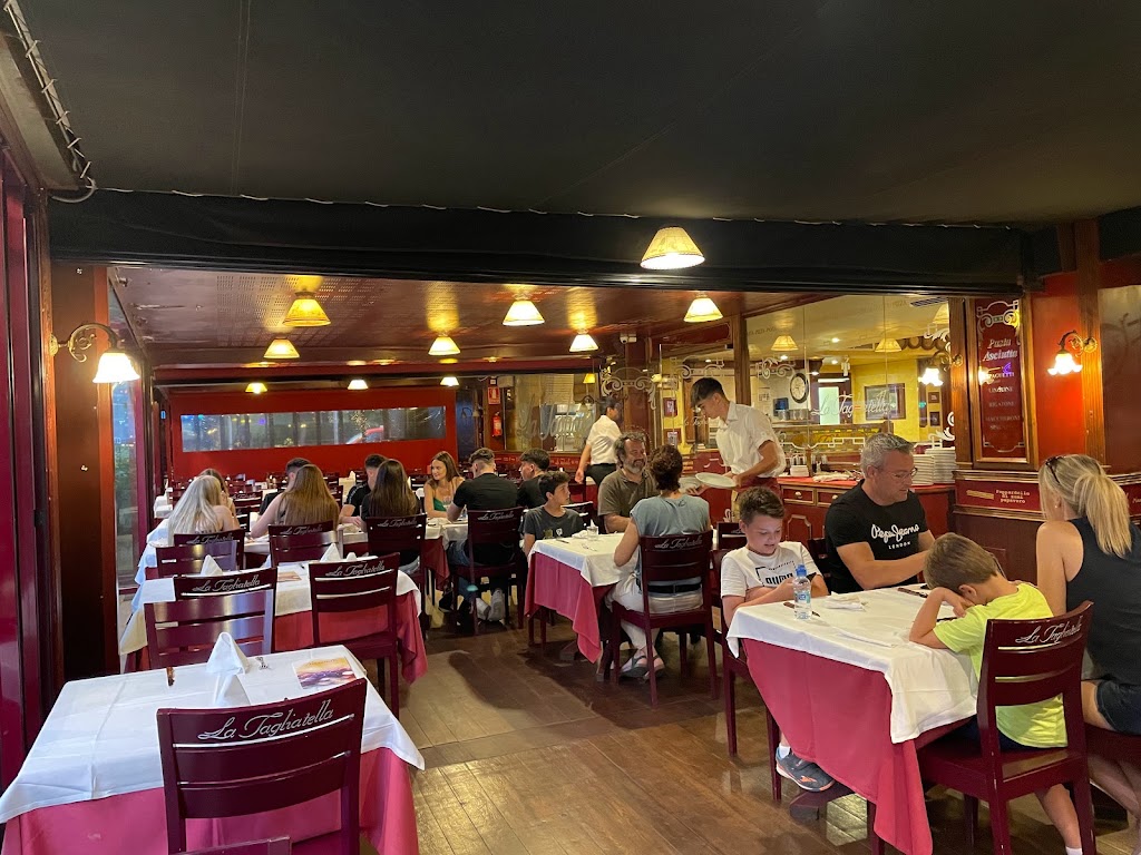 Restaurant La Tagliatella | Salou — Ambiente