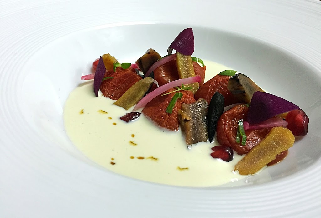 Tula Restaurante — Comida y bebida
