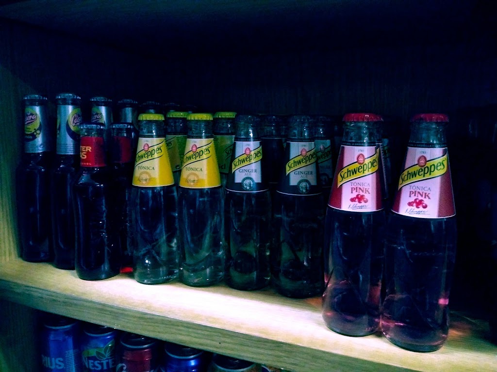 Cafe Bar Tito's — Bebida alcoholica