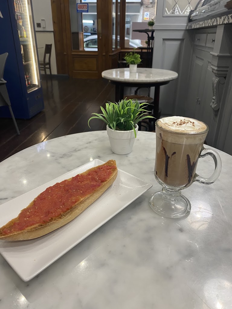 Cafeteria y delicias G&G — Cafe