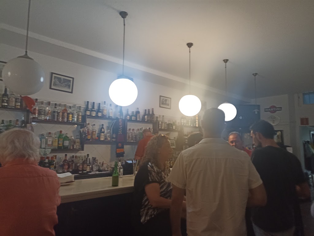 Bar Caoba — Ambiente