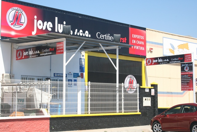 Talleres Jose Luis S.C.A. — Exterior