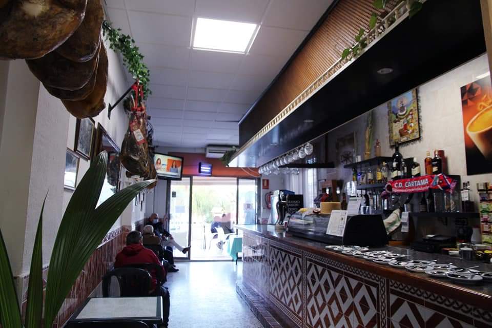 Bar El Nuevo Parque, Cartama — Ambiente