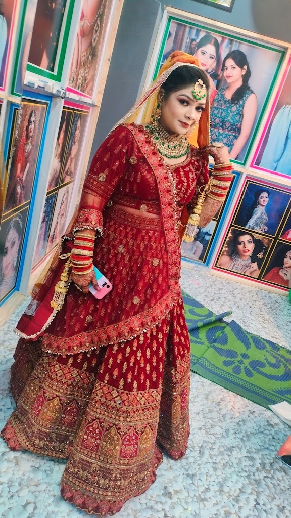 Priya Beauty Parlour