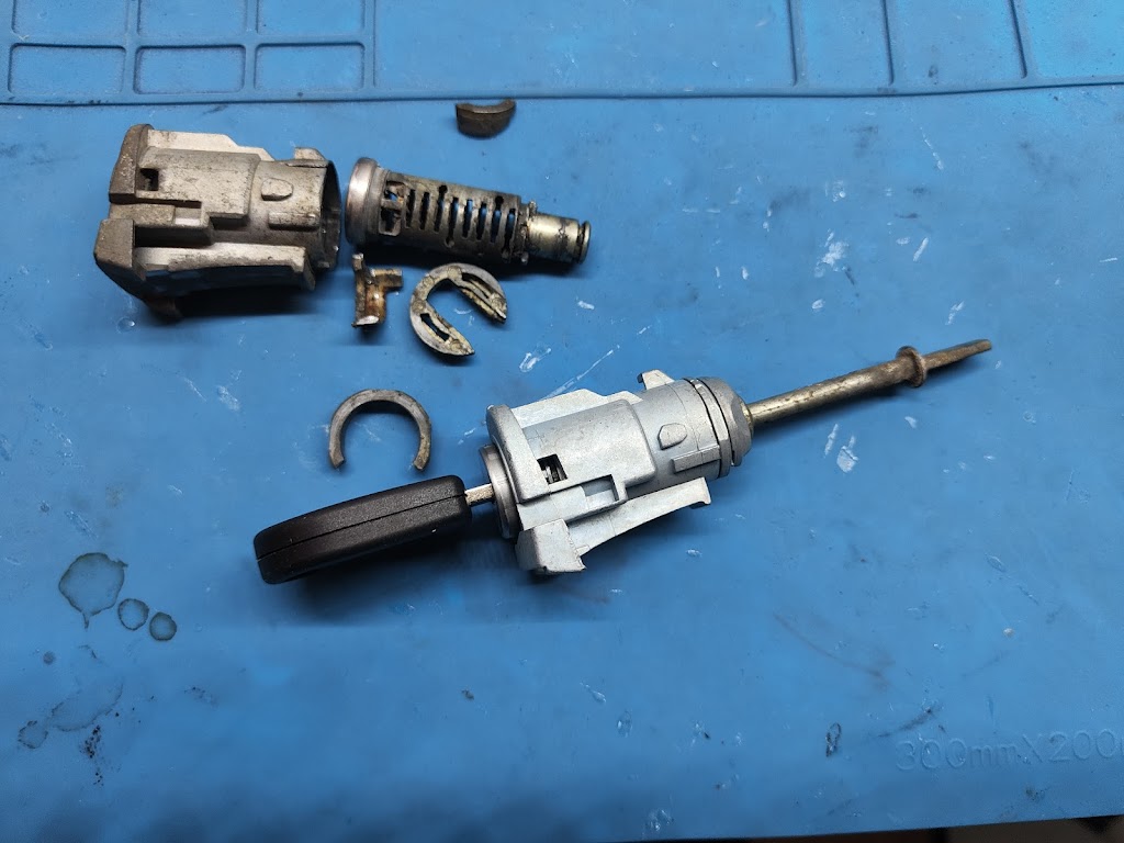 "Reparacion de Calzados" Sr. Mario Millan