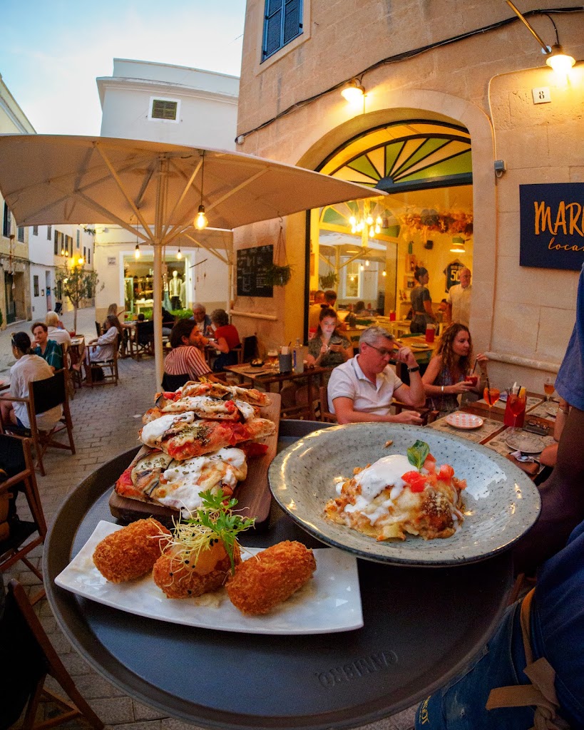 Margot Locanda — Comida y bebida