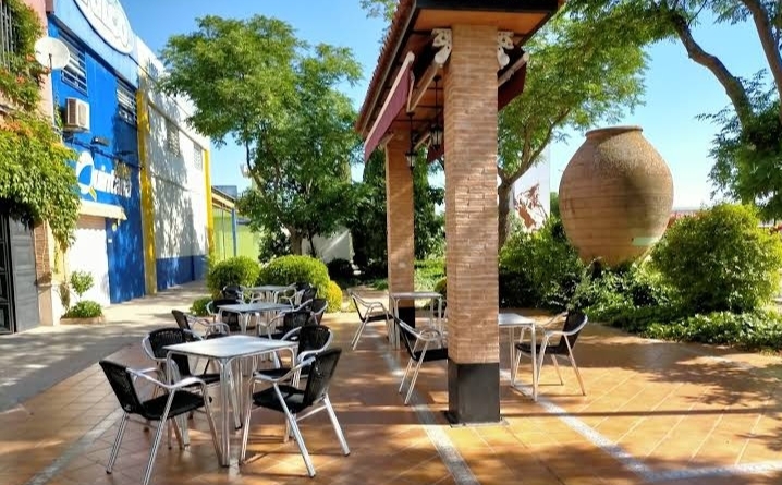 Avdarestaurantetinajas — Ambiente