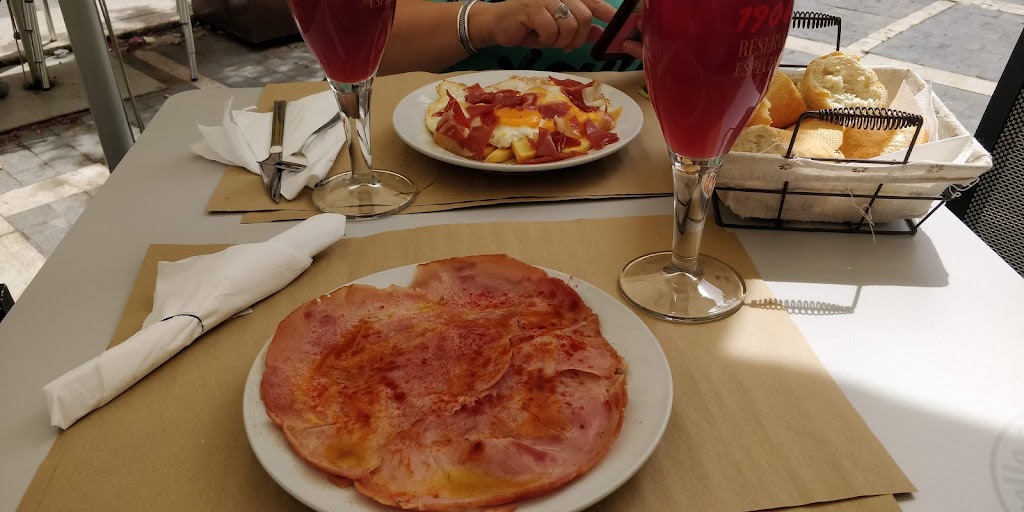 Restaurante La Estrella De Aranjuez — Jamon