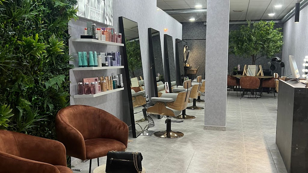 AlbaIglesias HAIR STUDIO