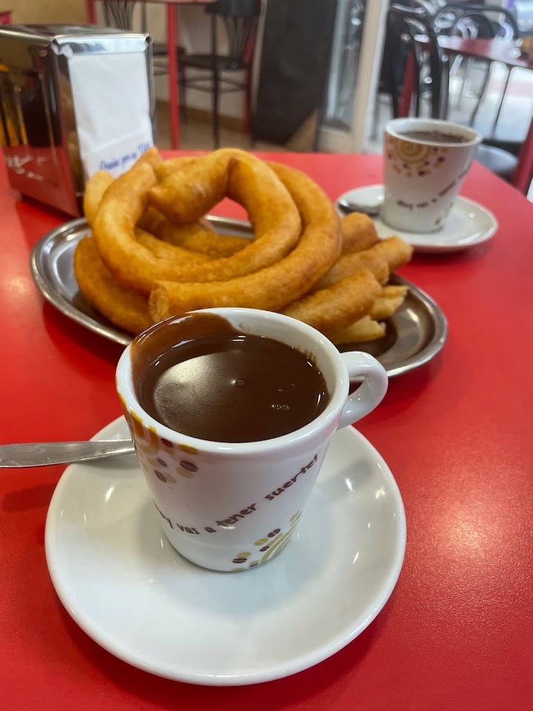 Cafeteria-Churreria Fuente Nueva