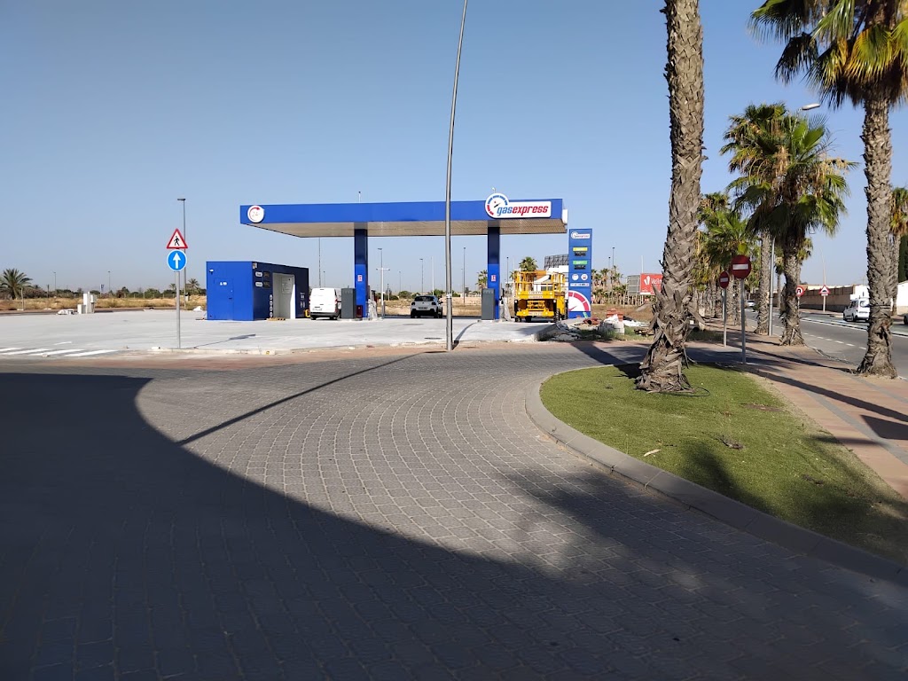 Gasexpress Los Alcazares II — Estacion de servicio