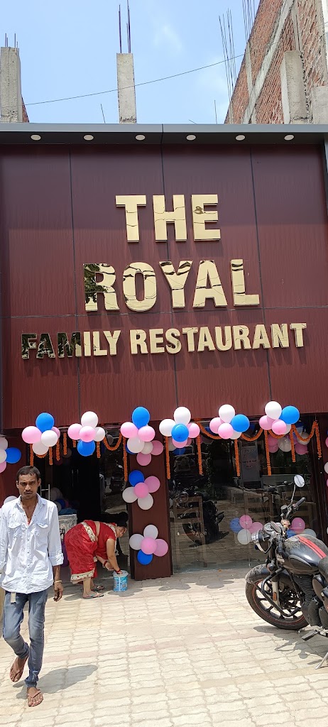 The Royal Family Restaurant