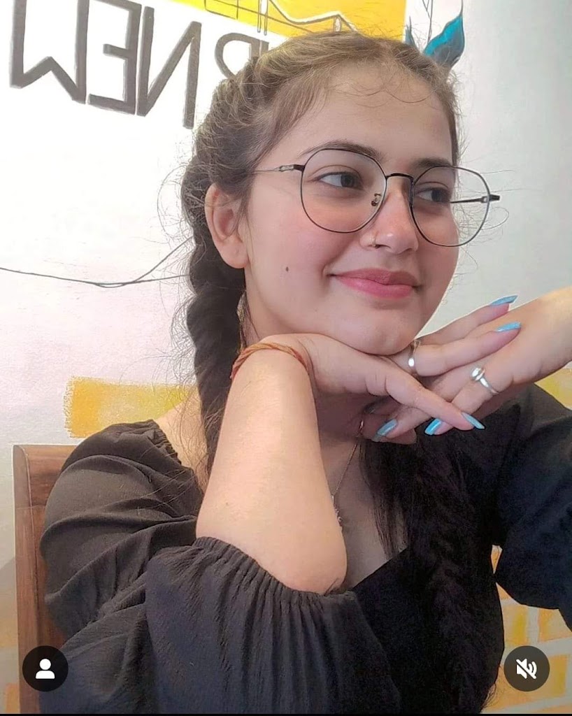 Mannat Opticals