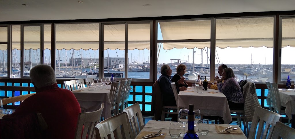 Restaurant Club Nautic Arenys de mar — Ambiente