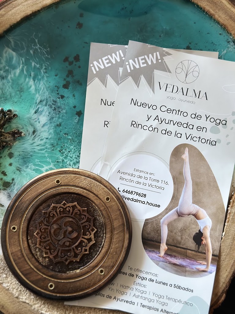 Vedalma: Yoga y Ayurveda — Yoga