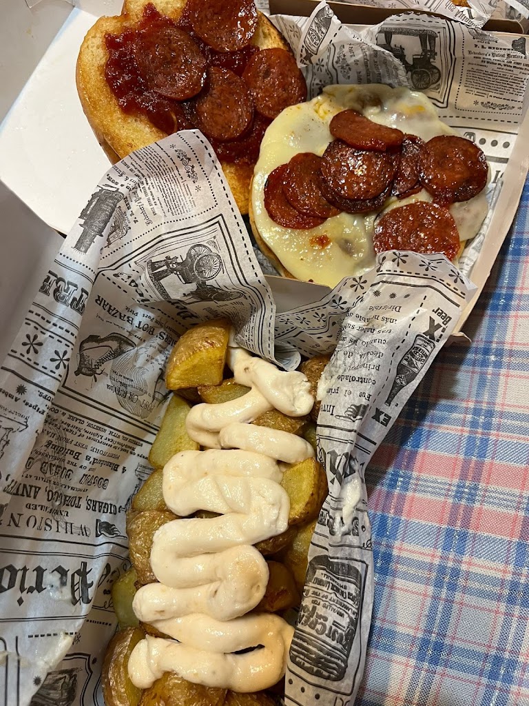 PUERCO SMASH — Comida y bebida