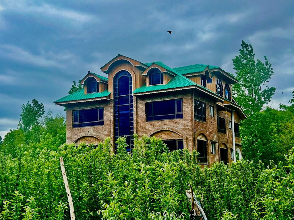 Mountain Orchard Retreat Pahalgam