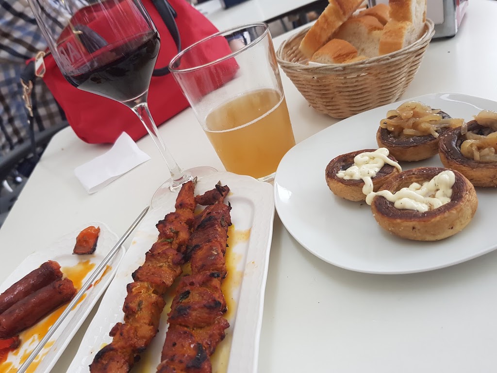 Bar/Restaurante Areeta — Comida y bebida